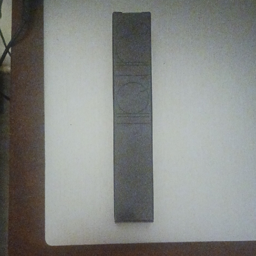 Surrat Surreal Skin Foundatin Wand In 6.